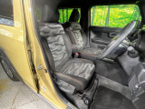 運転席シート廻りは使用感も少なく、良好な状態となっています。丁寧に使われていたことがよくわかりますね。