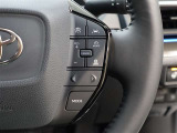レーダークルーズコントロールを装備しております☆車速に応じて追従支援してくれるので、ロングドライブも快適です!詳細はスタッフにお尋ねください(^^♪