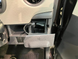 品質には自信があります!ハッピーの品質・キレイなお車をお届けさせていただきたい!そんな気持ちでキレイに仕上げております。フロアマットなどの清掃はもちろん、シート下なども徹底的に清掃しております。