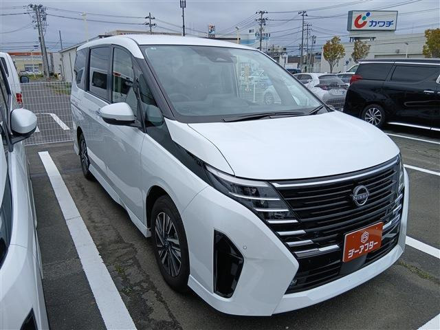 セレナ 2.0 ハイウェイスターV 禁煙車 カロッツェリアナビ
