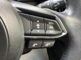MRCC(マツダレーダークルーズコントロール)は先行車との車間を維持しながら追従走行を行い、長距離でのドライバー負担を軽減させてくれます。
