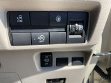 運転席回りのスイッチ類です。