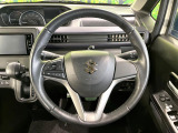 【純正革巻きステアリング】上質な革を使用することで、手にしっかり馴染みとても運転しやすいハンドルです♪