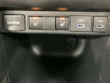運転席、助手席シートヒーター付きです
