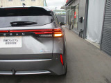 後続車からの視認性も良くスタイリッシュなLEDテールランプ