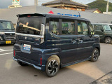 店舗間での在庫車両の移動がございます。直接ご来店の際は、一度お電話をいただければスムーズにご案内をさせていただきます。