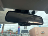 自動防眩ルームミラー