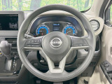 【ステアリングスイッチ】運転中、前方から目線をそらすことなく、オーディオ等の操作が可能な便利機能!安心&快適なドライブを演出してくれます♪