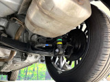 お車を安心してお乗りいただく為には、足回りの定期点検が欠かせません。サービスサポート(有償保証)では無料点検もご提供しており、安心のカーライフをお過ごしいただけるサポート体制が整っています。
