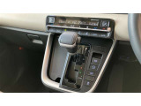 ☆トヨタ認定中古車の安心1 まるごとクリ-ニング☆室内外すみずみまで美しく仕上げています。
