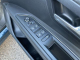 運転席操作部になります。