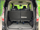 普段のお買い物や通勤、送迎等に十分な荷室スペースを確保しております。セカンドシートを倒すと、大きな荷物の積載も可能です♪