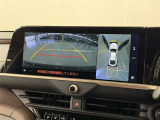 【バックモニター】 車庫入れの後方確認や、バックで駐車場に出入りの際等に後方を確認するのをお手伝いできます