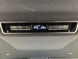 後席にもオートエアコン機能付!