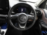 各操作スイッチなどもハンドルから手を放すことなく操作可能で安全運転に支援いたします!