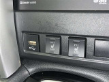 シートヒーター付きです。寒い日も快適なドライブが楽しめます♪