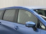 プラスチックバイザーがない分デザインもすっきり★洗車の時の窓拭きもラクラクです!
