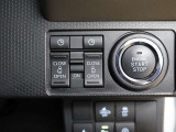 両側パワースライドドア付きだから、狭い駐車スペースなどでの 乗り降りラクラク!小さなお子さまのいるご家庭には嬉しい装備。