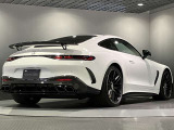 V8のエグゾーストをお楽しみください。