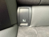 車両の詳細、ご質問につきましては、弊社営業スタッフまでお気軽にご連絡下さいませ。遠方のお客様には実車の詳細画像送信も承ります。お客様からのお問合せをお待ち致しております。