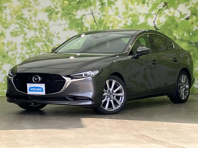マツダ MAZDA3セダン 