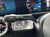 総在庫で600台ほどの取り扱いがございます。弊社デモカー使用の車両やメーカー使用の車両などもご紹介ができます。