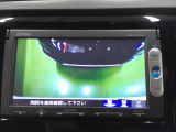 バックカメラの画像です。車庫入れの安心感がアップしますね。