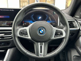 国道1号線に沿い横浜市営地下鉄「三ッ沢上町駅」から徒歩約10分。 BMW Premium Selection 横浜三ッ沢店 / 〒240-0062神奈川県横浜市保土ヶ谷区岡沢町322-3