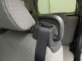 その他にお車ご購入に関して、気になる点やご不明な点がございましたら、『見積依頼』ボタン、もしくは無料ダイヤルより各店舗へお問合せください。
