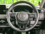 【ステアリングスイッチ】運転中、前方から目線をそらすことなく、オーディオ等の操作が可能な便利機能!安心&快適なドライブを演出してくれます♪