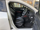 販売・買取・整備・保険・アフターケアまで、カーライフに必要なすべてをトータルサポート。車に関することを一括してお任せできるため、長く快適なカーライフをサポートさせていただきます。