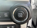 携帯キーを持っておくだけ、車内にあるだけでエンジンをかけることが出来ます。こちらのボタンを押すだけでいちいちキーを探さなくてもエンジンをかかることができるすぐれものです。