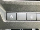 ステアリングヒーター搭載!寒い冬でも素早くハンドルが温かくなるので快適に運転できます★