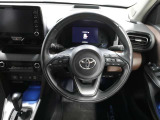 各操作スイッチなどもハンドルから手を放すことなく操作可能で安全運転に支援いたします!