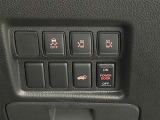 【パワースライドドア】電動のスライドドアの操作スイッチです こちらのスイッチを操作することで開閉はもちろん、電動のON/OFFも切り替えることが出来ます