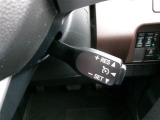 クルーズコントロールで一定速度をキープできます。運転の疲労も軽減してくれ、燃費節約にも役立ちます。ロングドライブの頼もしい味方ですね。