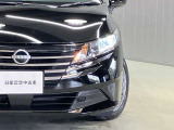 【ハイビームアシスト】先行車または対向車や周囲の明るさなどに応じ、自動的に上向きと下向きを切り替えてくれます★