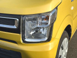 【届出(登録)済未使用車とは】自動車の分類では「新車」「中古車」この2種類しかありません。走行距離が100km未満かつ初度登録または初度届出された車両を「届出(登録)済未使用車」と呼んでいます。