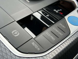 国道1号線に沿い横浜市営地下鉄「三ッ沢上町駅」から徒歩約10分。 BMW Premium Selection 横浜三ッ沢店 / 〒240-0062神奈川県横浜市保土ヶ谷区岡沢町322-3