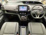 セレナ 1.2 e-POWER ハイウェイスターV 修復歴無し
