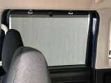 日よけになるシェード付き★必要なときだけ引き出せるので普段はすっきり収納できます★