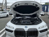 国道1号線に沿い横浜市営地下鉄「三ッ沢上町駅」から徒歩約10分。 BMW Premium Selection 横浜三ッ沢店 / 〒240-0062神奈川県横浜市保土ヶ谷区岡沢町322-3 / TEL:045-612-8488