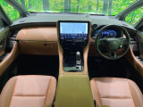 ヴェルファイア ハイブリッド 2.5 Z プレミア E-Four 4WD 