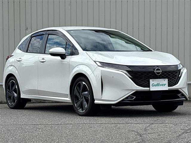 ノートオーラ 1.2 G FOUR レザーエディション 4WD 本革シート