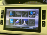 テレビやディスク、iPod、メモリー音楽、Bluetoothオーディオなど、選べる音源が画面に一覧表示されています。使いたい項目を見つけやすく、好みに合わせた車内の音楽再生に活用できます。