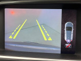 【パークアシスト・カメラ】駐車時に後方がリアルタイム映像で確認できます。大型商業施設や立体駐車場での駐車時や、夜間のバック時に大活躍!運転スキルに関わらず、今や必須となった装備のひとつです!