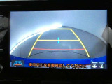 バックガイドモニターで、後方を確認しながら安心して駐車することができます。運転初心者も熟練者も必須の機能ですよ!