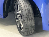 タイヤの残量は約4ミリほどです