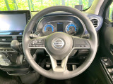 【純正革巻きステアリング】上質な革を使用することで、手にしっかり馴染みとても運転しやすいハンドルです♪