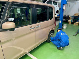 民間指定工場になりますので点検を始め車検整備も行っております!
